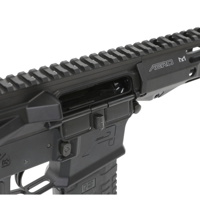 KARABINEK AERO PRECISION M4E1 - 16